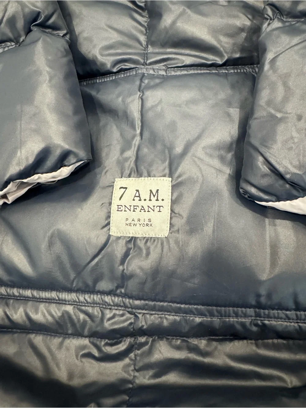 7 A.M. Enfant easy cover